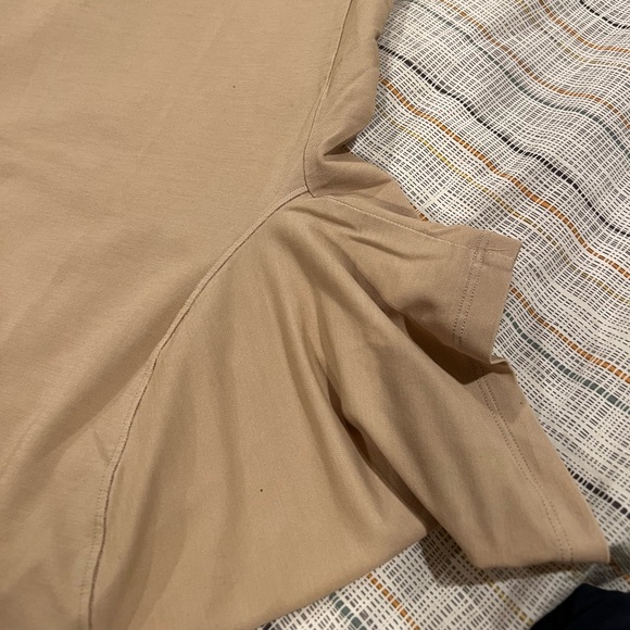 Lululemon Chest Pocket Relaxed Fit T Shirt, Color White Opal, Mens Size XL - Picture 7 of 9